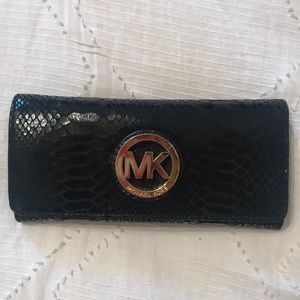 Michael Kors Snake Skin Wallet
